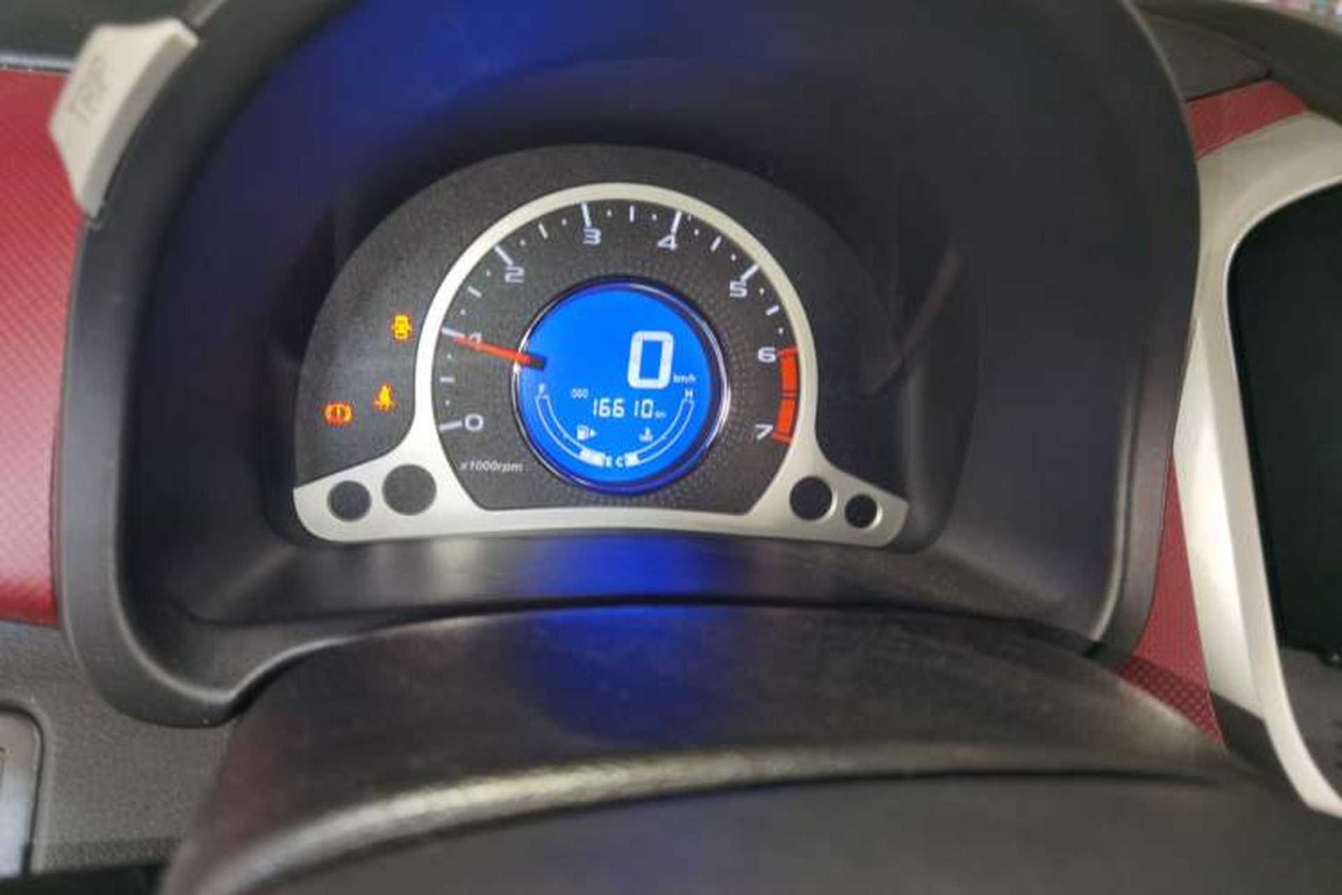 Used CHANGAN Benni 2015 1.4L Manual Luxury Model China V Standard Odometer Close Up