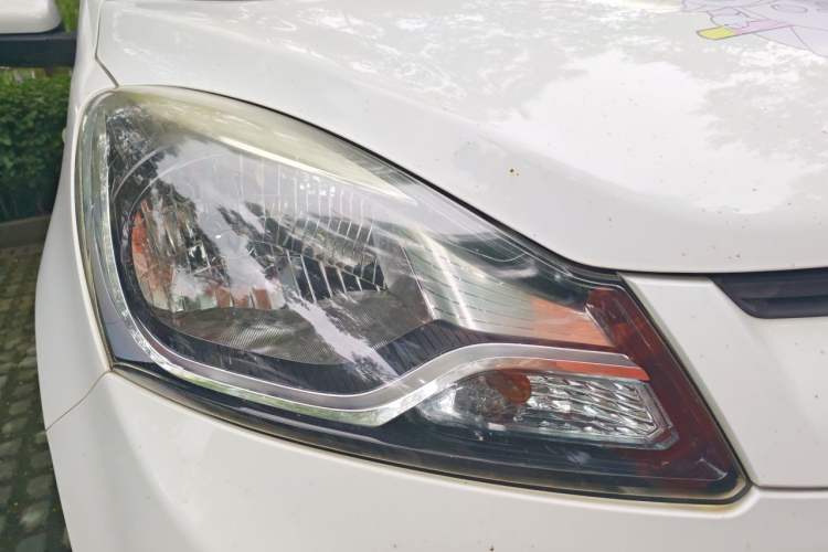 Used CHANGAN Benni 2015 1.4L Manual Luxury Model China V Standard Right Front Headlight