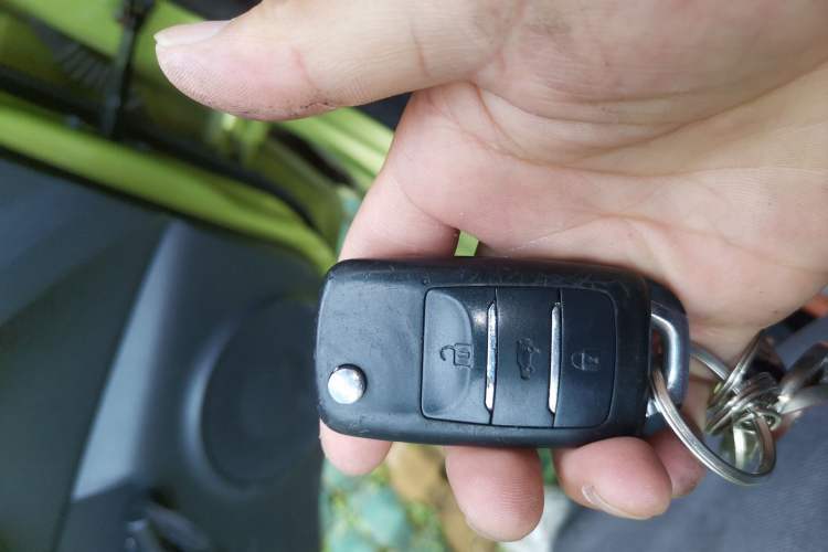 Used CHANGAN Benni 2015 1.4L IMT Luxury Model China V Standard Vehicle Key