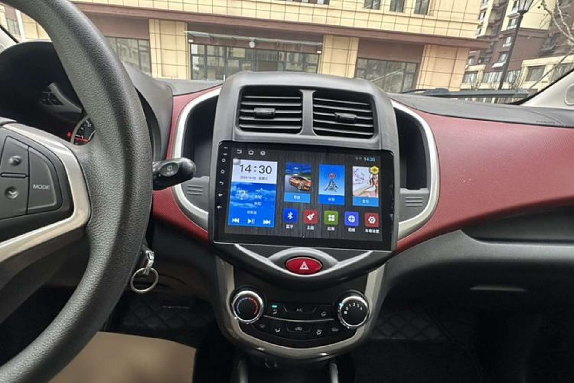 Used CHANGAN Benni 2015 1.4L IMT Prestige Model China V Standard Audio And AC Panel