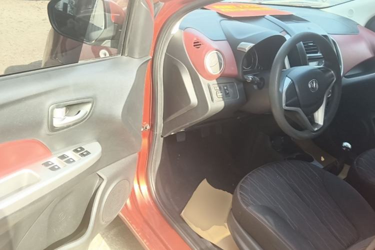 Used CHANGAN Benni 2015 1.4L Manual Luxury Model China V Standard Driver Seat