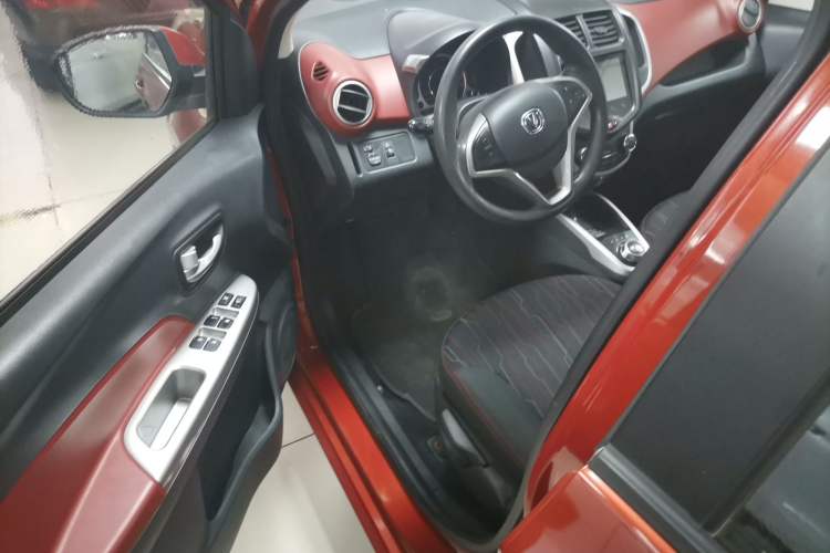 Used CHANGAN Benni 2015 1.4L IMT Prestige Model China V Standard Driver Seat