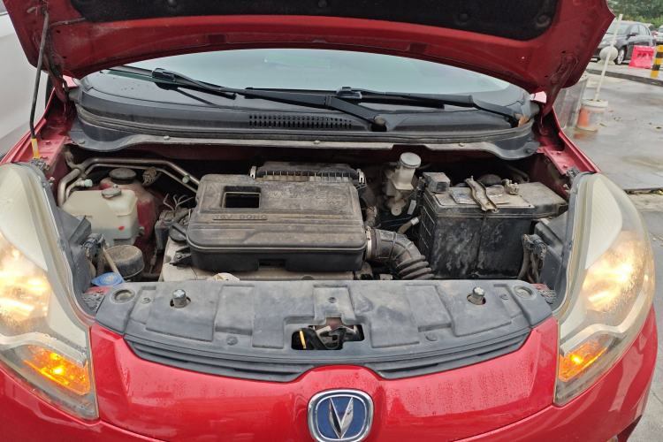 Used CHANGAN Benni 2015 1.4L IMT Luxury Model China IV Engine Bay