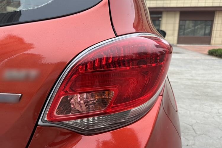 Used CHANGAN Benni 2015 1.4L IMT Prestige Model China V Standard Exterior 8