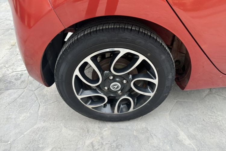 Used CHANGAN Benni 2015 1.4L IMT Prestige Model China V Standard Exterior 9