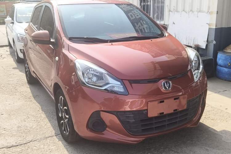 Used CHANGAN Benni 2015 1.4L Manual Luxury Model China V Standard Front Right 45 Deg