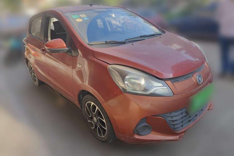 Used CHANGAN Benni 2015 1.4L Manual Luxury Model China V Standard Front Right 45 Deg