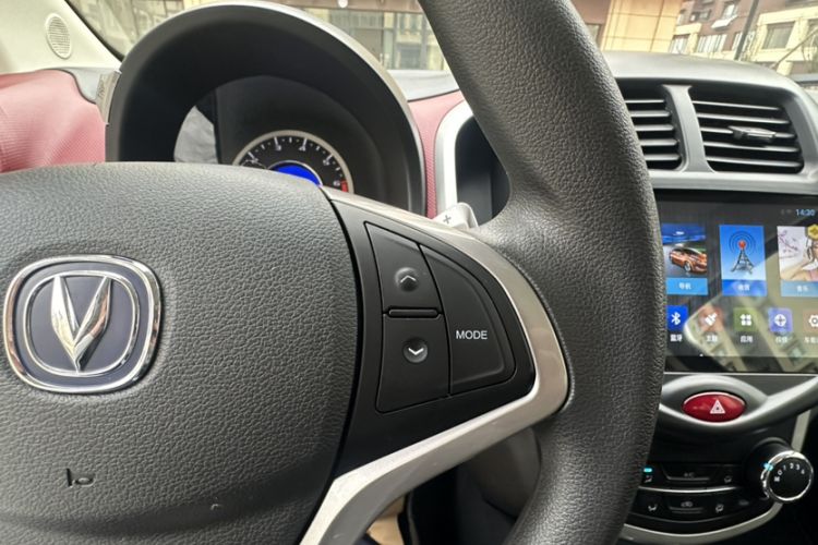 Used CHANGAN Benni 2015 1.4L IMT Prestige Model China V Standard Interior 10