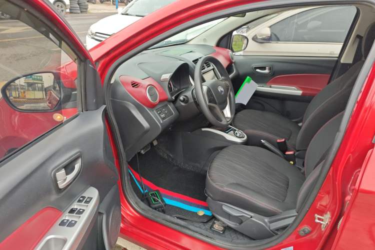 Used CHANGAN Benni 2015 1.4L IMT Luxury Model China IV Interior 2