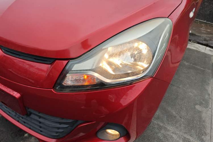 Used CHANGAN Benni 2015 1.4L IMT Luxury Model China IV Left Front Headlight