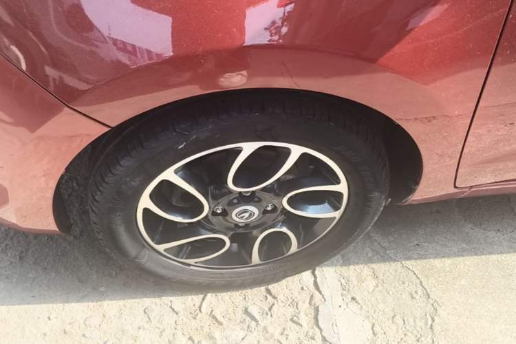 Used CHANGAN Benni 2015 1.4L Manual Luxury Model China V Standard Left Front Wheel Hub