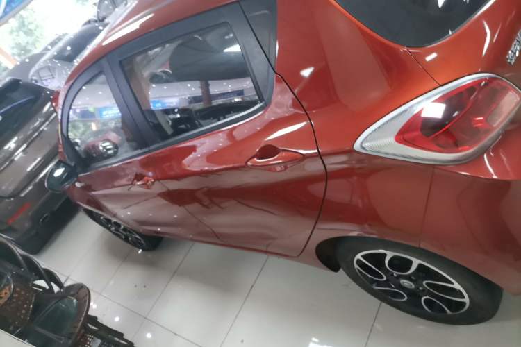 Used CHANGAN Benni 2015 1.4L IMT Prestige Model China V Standard Left Side