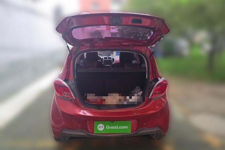 Used CHANGAN Benni 2015 1.4L IMT Prestige Model China V Standard Trunk