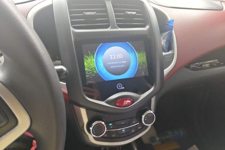 Used CHANGAN Benni 2015 1.4L IMT Luxury Model China IV Audio And AC Panel