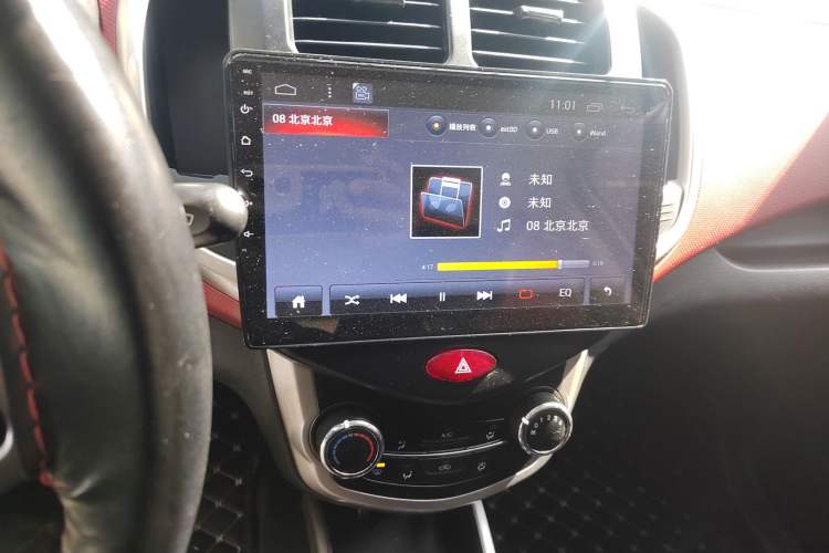 Used CHANGAN Benni 2015 1.4L IMT Luxury Model China V Standard Audio And AC Panel