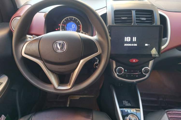 Used CHANGAN Benni 2015 1.4L IMT Luxury Model China V Standard Audio And AC Panel