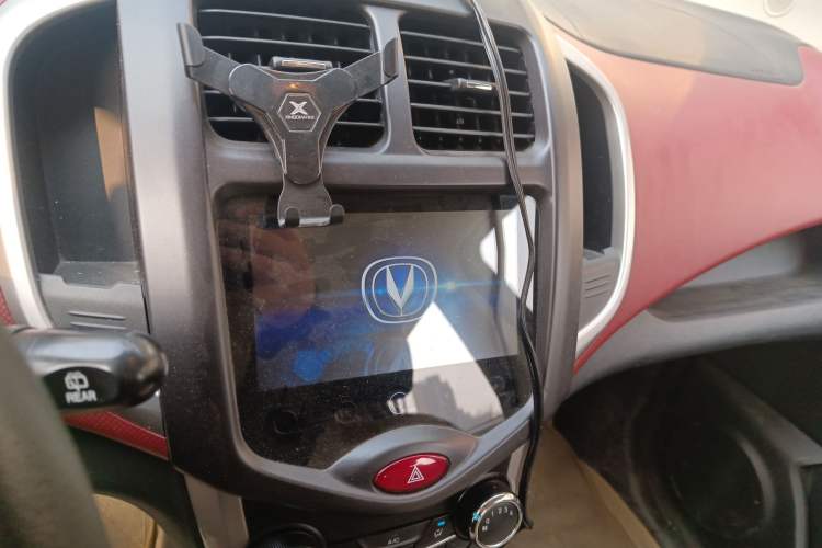 Used CHANGAN Benni 2015 1.4L Manual Luxury Model China V Standard Audio And AC Panel