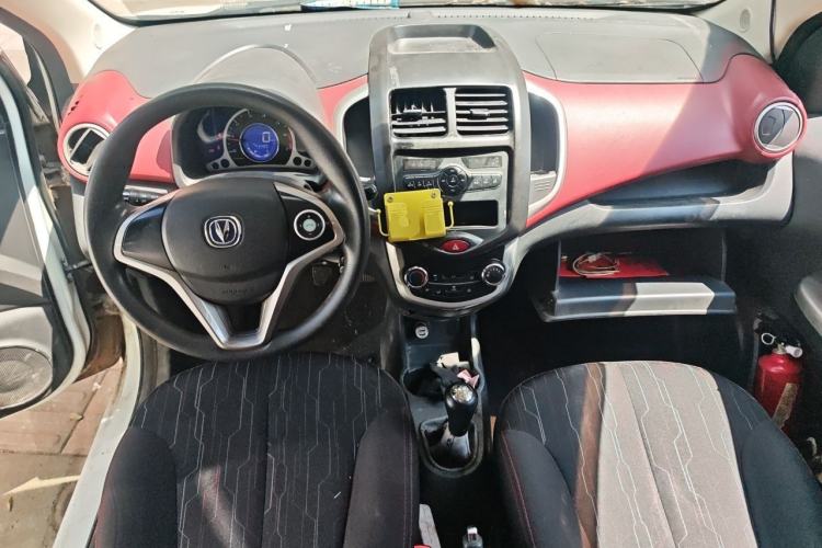 Used CHANGAN Benni 2015 1.4L Manual Luxury Model China V Standard Center Console