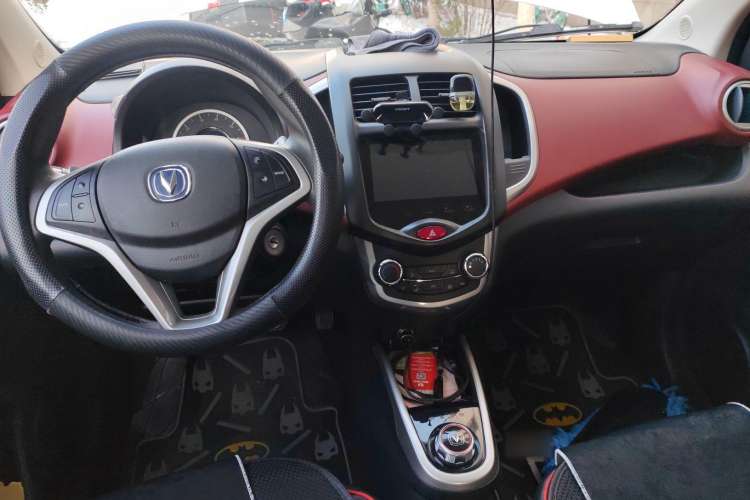 Used CHANGAN Benni 2015 1.4L IMT Luxury Model China IV Center Console