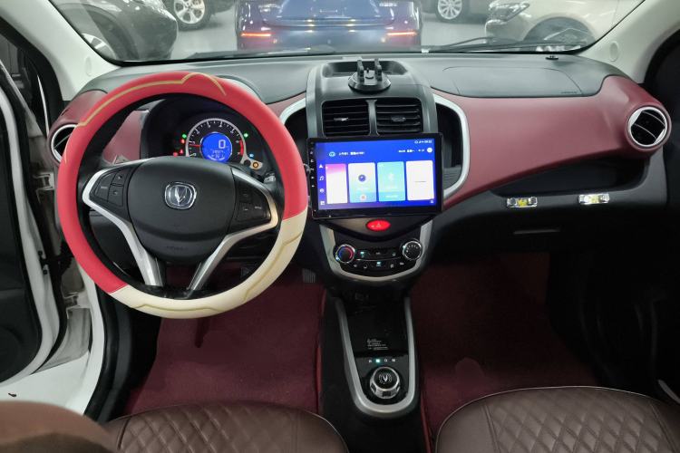 Used CHANGAN Benni 2015 1.4L IMT Prestige Model China V Standard Center Console
