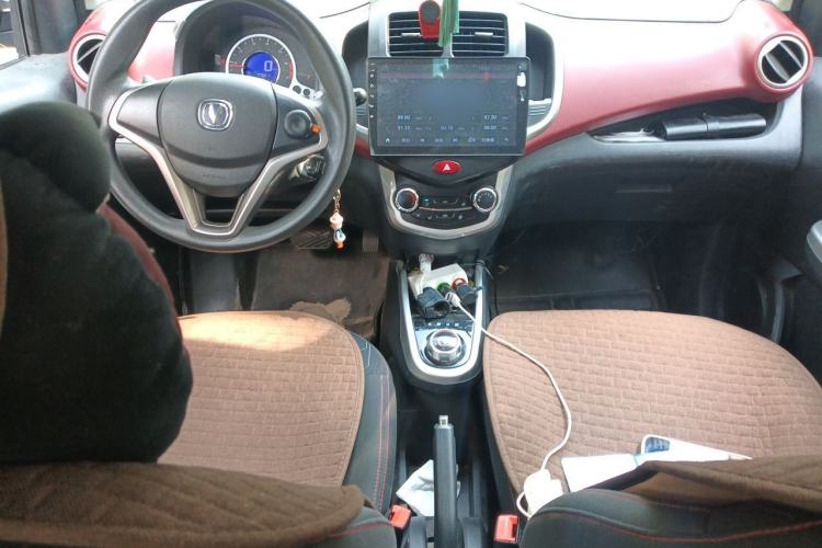 Used CHANGAN Benni 2015 1.4L IMT Luxury Model China V Standard Center Console