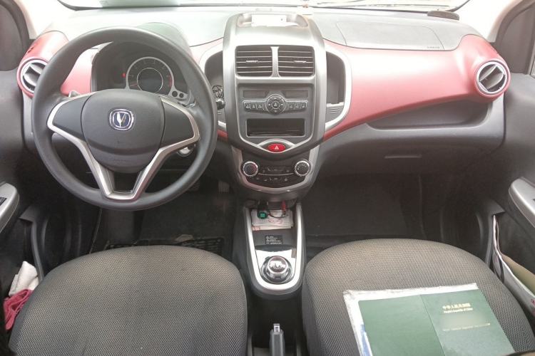 Used CHANGAN Benni 2015 1.4L IMT Luxury Model China V Standard Center Console