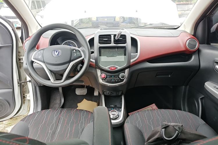 Used CHANGAN Benni 2015 1.4L IMT Sunroof Version China V Standard Center Console