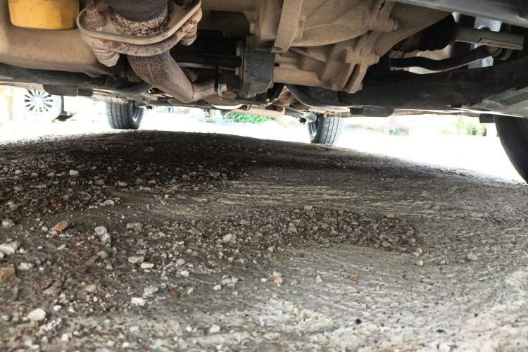 Used CHANGAN Benni 2015 1.4L IMT Prestige Model China V Standard Chassis Front