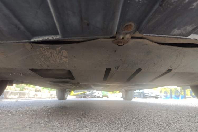 Used CHANGAN Benni 2015 1.4L IMT Sunroof Version China V Standard Chassis Front