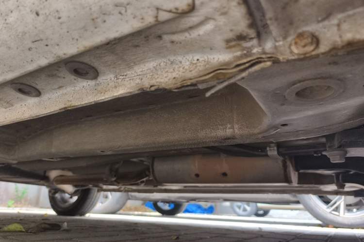 Used CHANGAN Benni 2015 1.4L IMT Prestige Model China V Standard Chassis Front Right