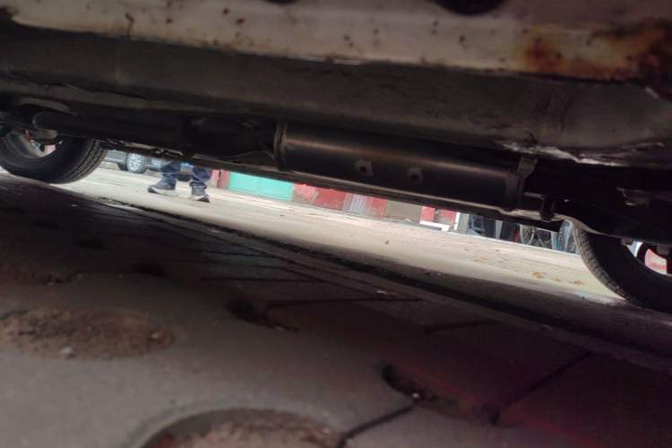 Used CHANGAN Benni 2015 1.4L IMT Luxury Model China V Standard Chassis Front Right