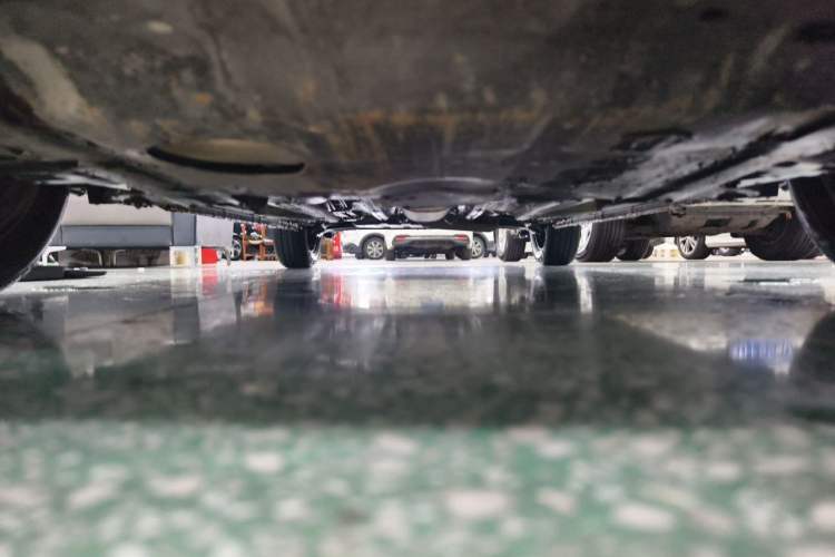 Used CHANGAN Benni 2015 1.4L IMT Prestige Model China V Standard Chassis Front