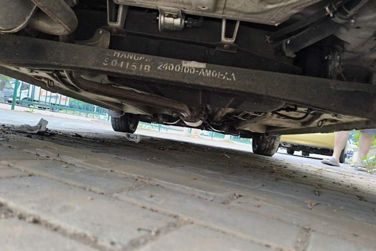 Used CHANGAN Benni 2015 1.4L Manual Luxury Model China V Standard Chassis Rear