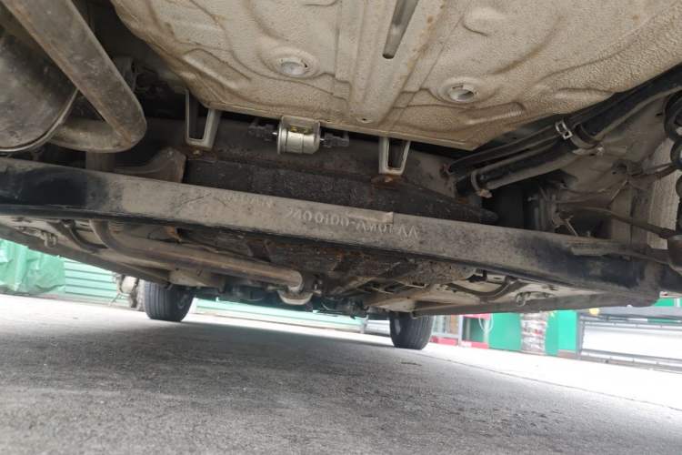 Used CHANGAN Benni 2015 1.4L Manual Luxury Model China IV Standard Chassis Rear