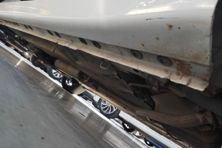 Used CHANGAN Benni 2015 1.4L IMT Luxury Model China V Standard Chassis Rear Left