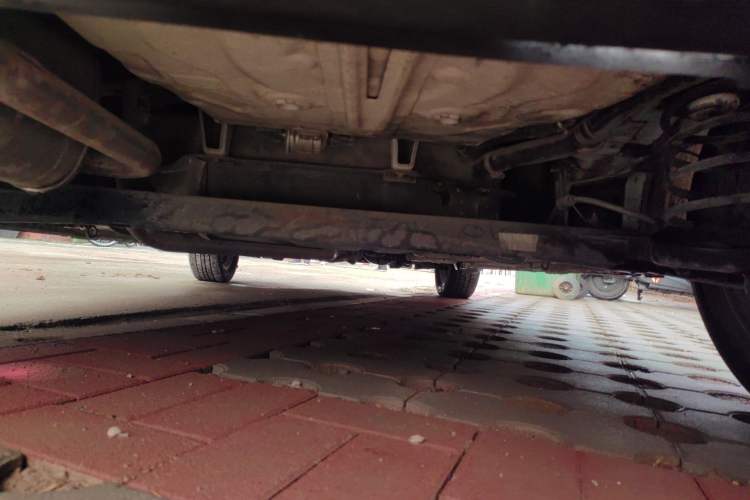 Used CHANGAN Benni 2015 1.4L IMT Luxury Model China V Standard Chassis Rear