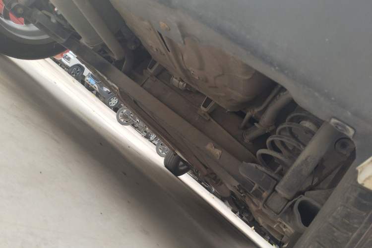 Used CHANGAN Benni 2015 1.4L IMT Prestige Model China V Standard Chassis Rear
