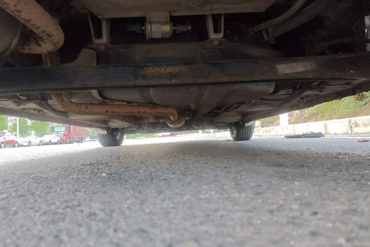 Used CHANGAN Benni 2015 1.4L IMT Sunroof Version China V Standard Chassis Rear