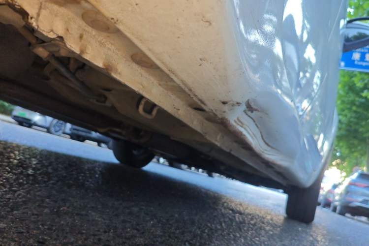 Used CHANGAN Benni 2015 1.4L IMT Prestige Model China V Standard Chassis Rear Right