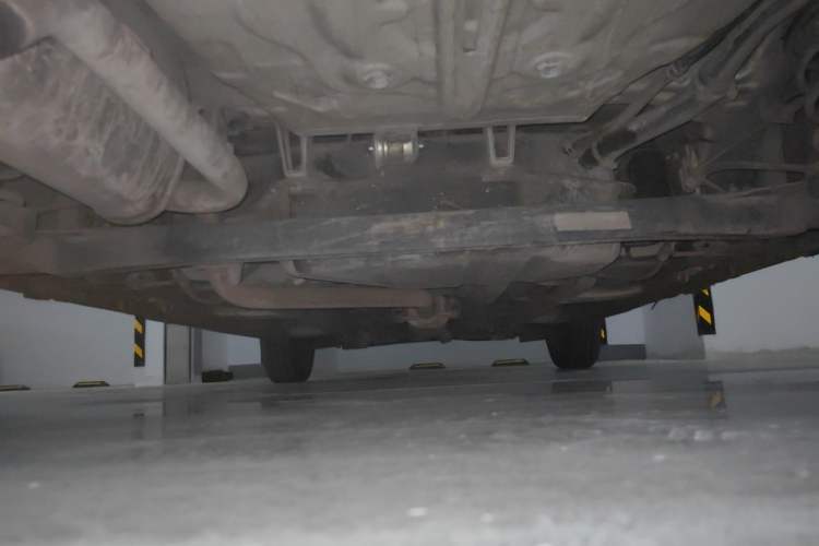 Used CHANGAN Benni 2015 1.4L IMT Sunroof Version China V Standard Chassis Rear