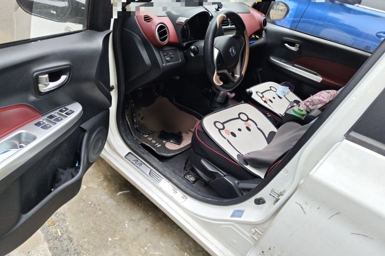 Used CHANGAN Benni 2015 1.4L Manual Luxury Model China V Standard Driver Seat
