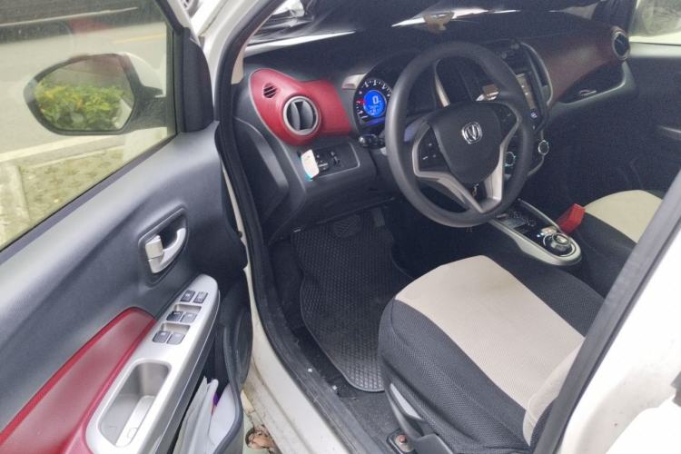 Used CHANGAN Benni 2015 1.4L IMT Prestige Model China V Standard Driver Seat