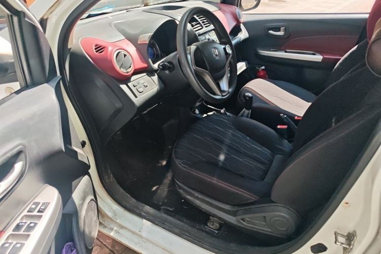 Used CHANGAN Benni 2015 1.4L Manual Luxury Model China V Standard Driver Seat