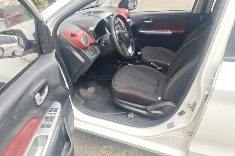 Used CHANGAN Benni 2015 1.4L Manual Luxury Model China IV Standard Driver Seat