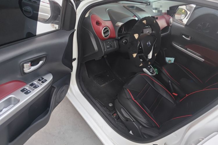 Used CHANGAN Benni 2015 1.4L IMT Prestige Model China V Standard Driver Seat