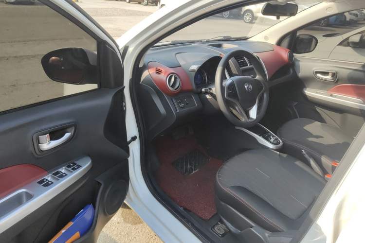 Used CHANGAN Benni 2015 1.4L IMT Prestige Model China V Standard Driver Seat