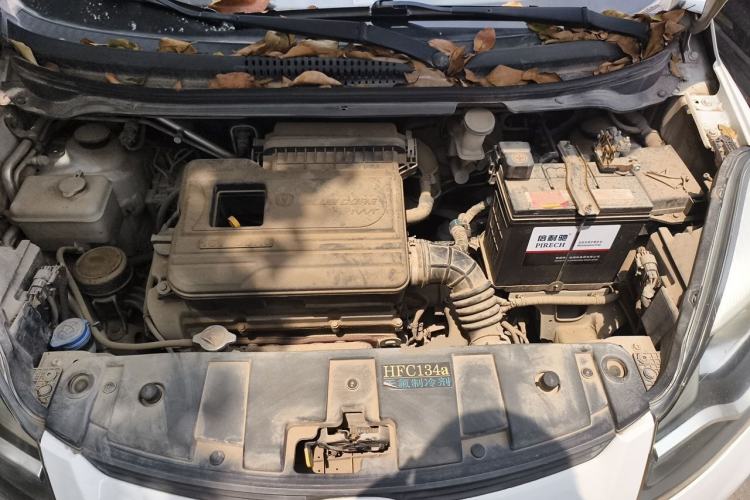 Used CHANGAN Benni 2015 1.4L IMT Prestige Model China V Standard Engine Bay
