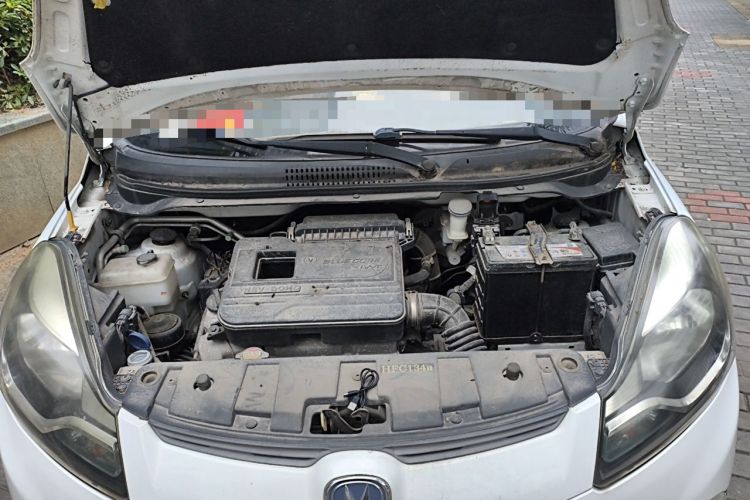 Used CHANGAN Benni 2015 1.4L Manual Luxury Model China V Standard Engine Bay