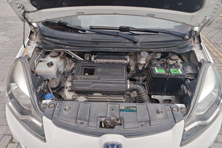 Used CHANGAN Benni 2015 1.4L Manual Luxury Model China V Standard Engine Bay