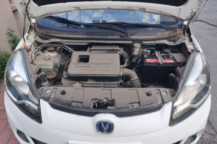Used CHANGAN Benni 2015 1.4L IMT Luxury Model China V Standard Engine Bay